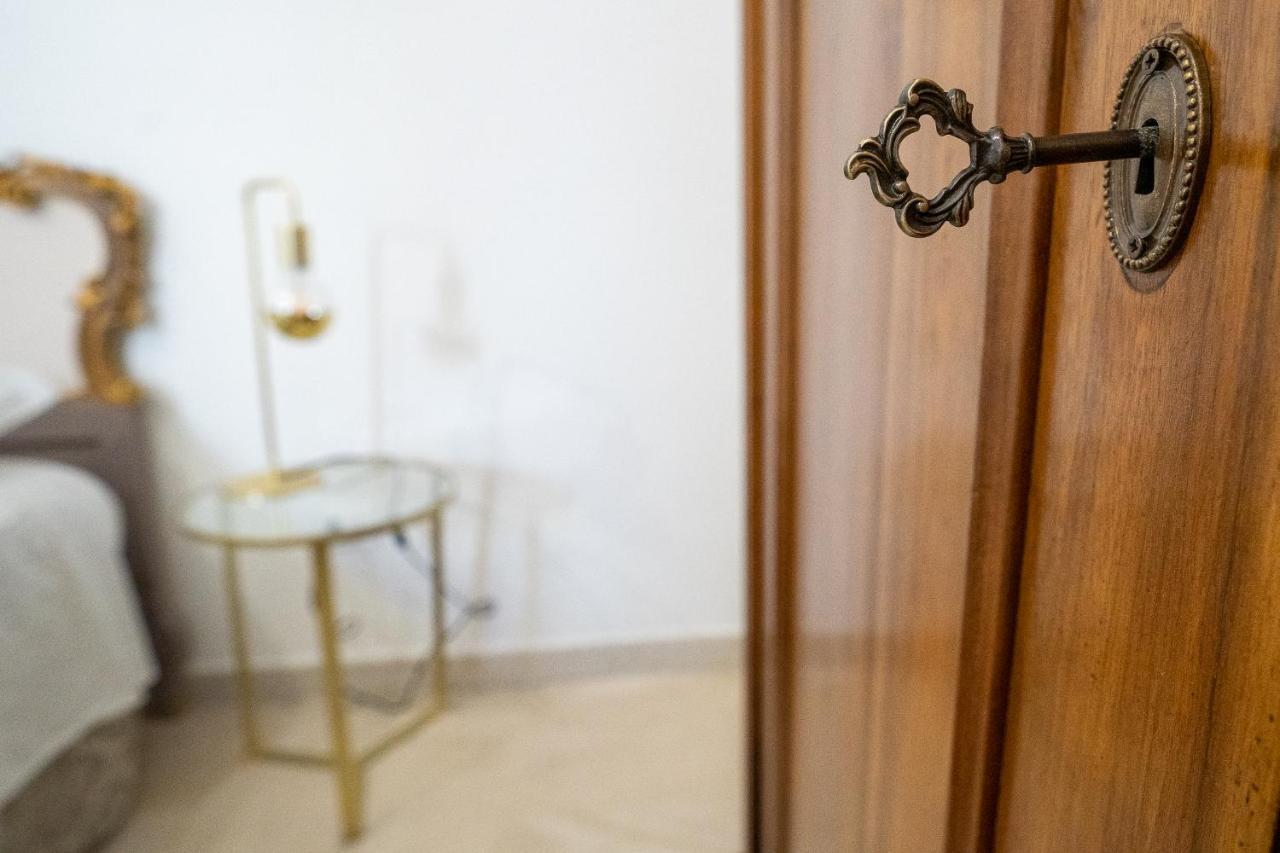 Corte Pietrantica - Charming Rooms & Suites 지오비나조 외부 사진