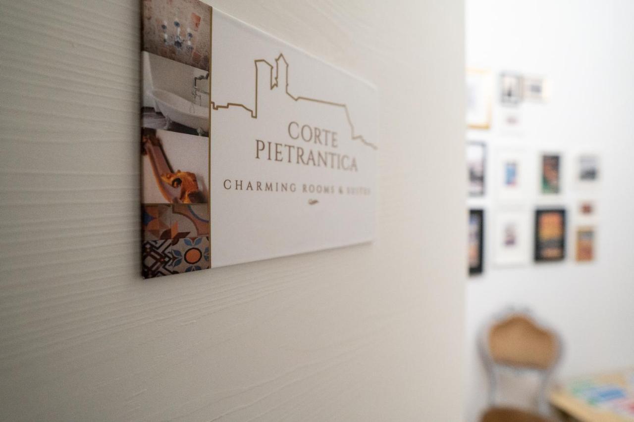 Corte Pietrantica - Charming Rooms & Suites 지오비나조 외부 사진