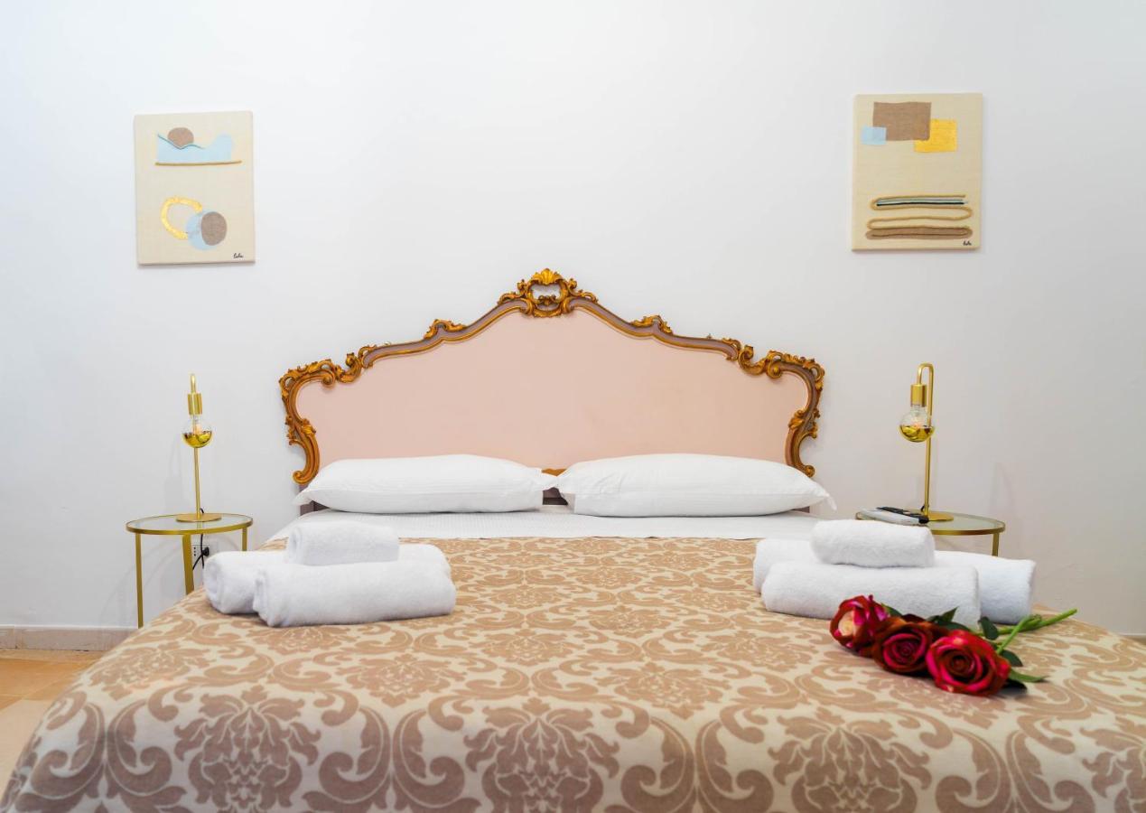 Corte Pietrantica - Charming Rooms & Suites 지오비나조 외부 사진